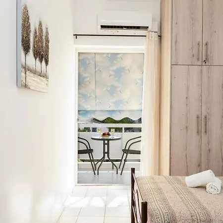 Mary's Near The Beach! Agios Andonios (Rethymno)